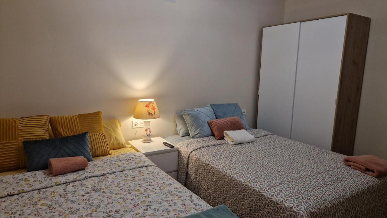 Piso Completo Centrico Y Habitaciones En El Casco Antiguo De Salamanca Eksteriør bilde