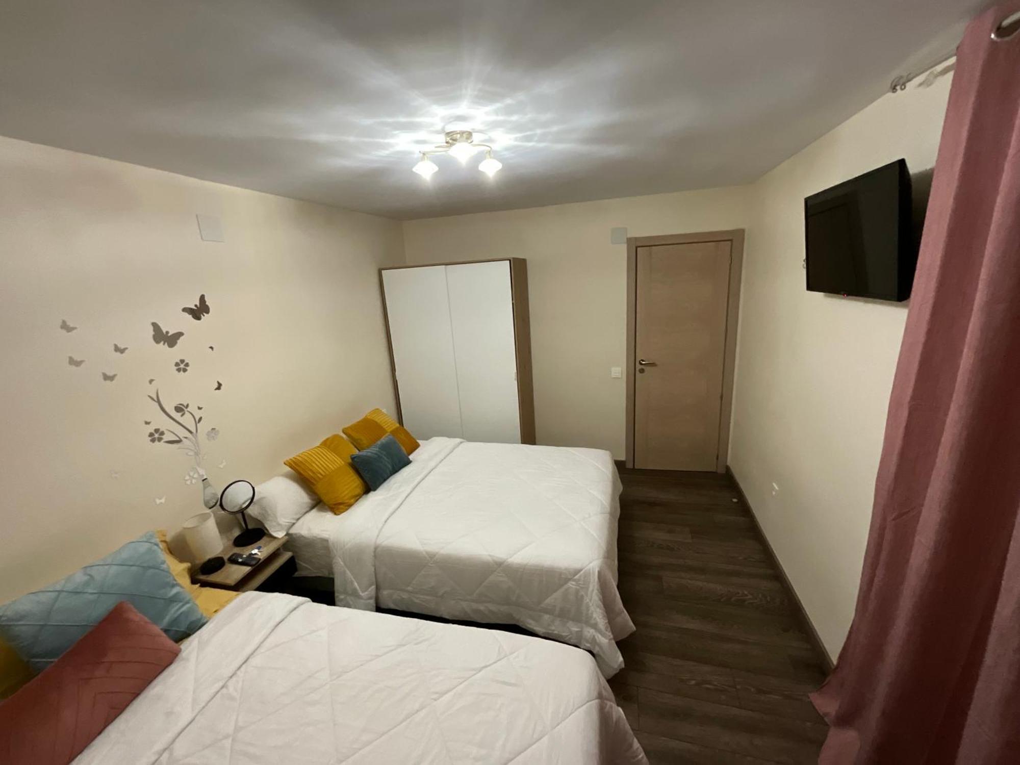 Piso Completo Centrico Y Habitaciones En El Casco Antiguo De Salamanca Eksteriør bilde